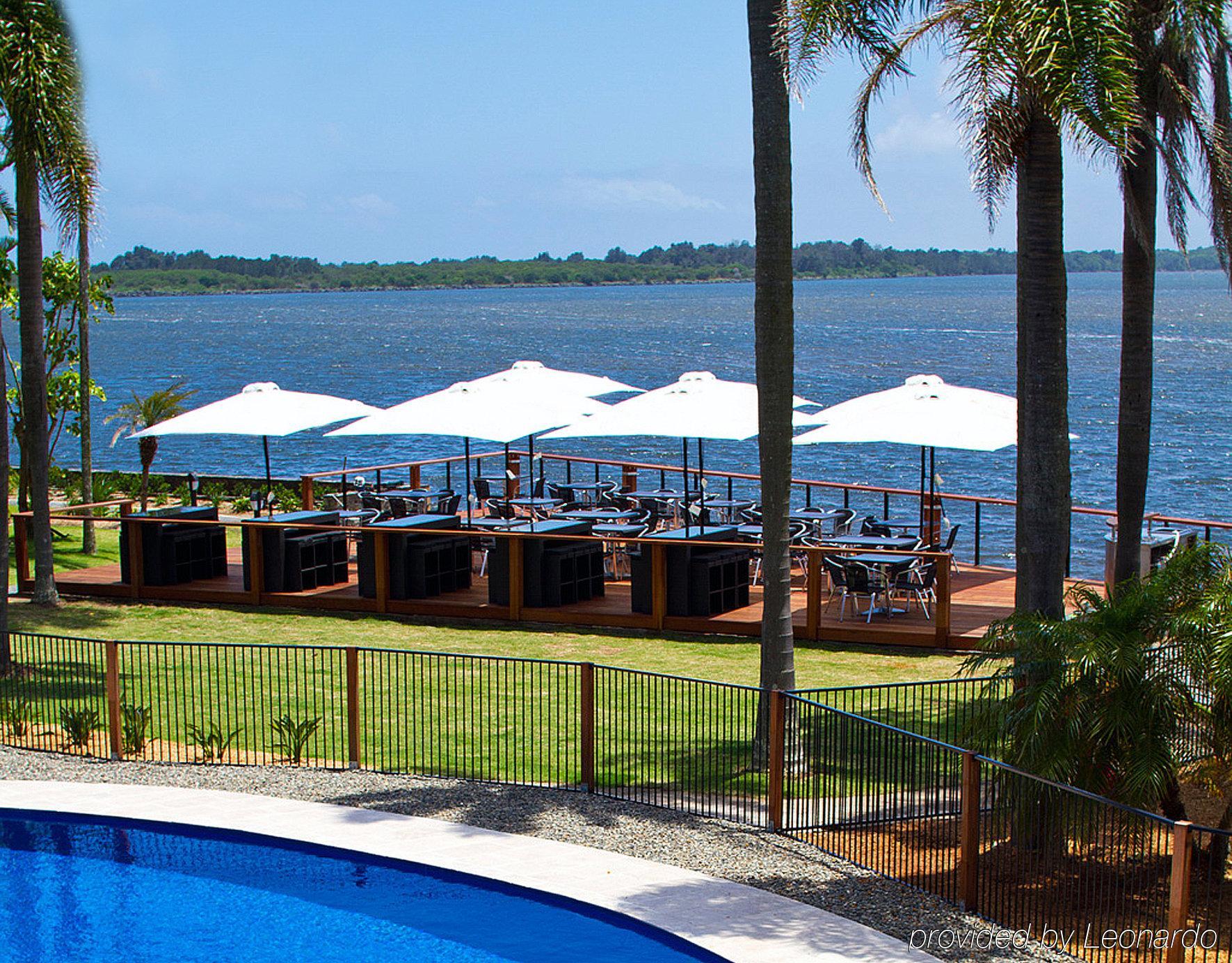 Comfort Resort Waters Edge Port Macquarie Exterior photo