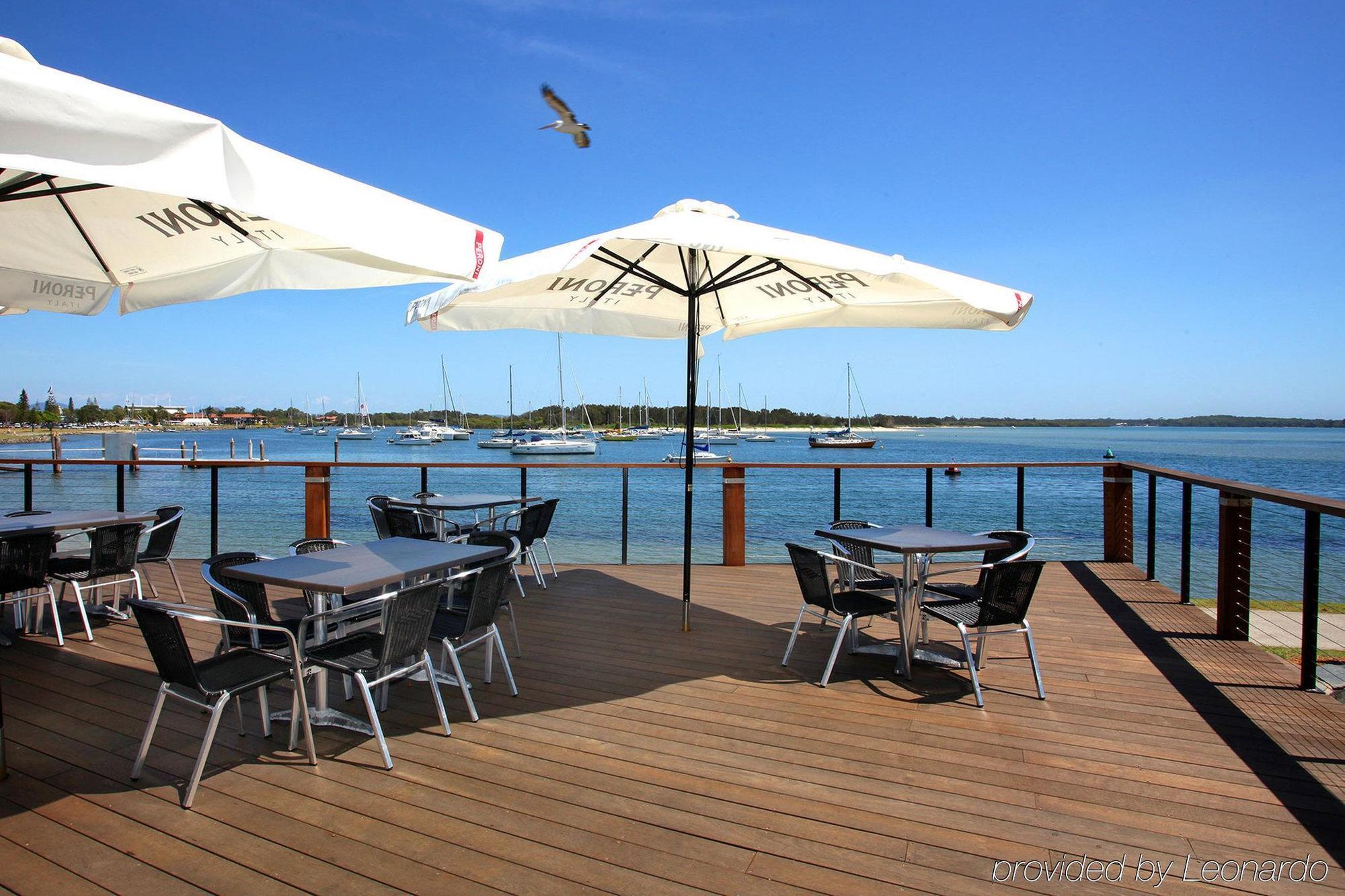 Comfort Resort Waters Edge Port Macquarie Exterior photo
