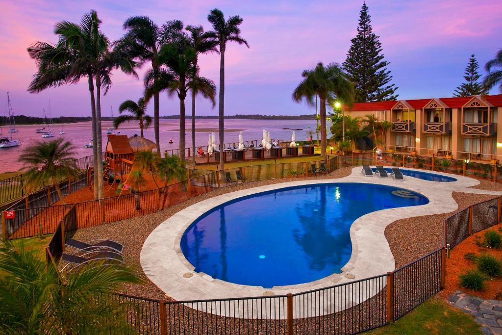Comfort Resort Waters Edge Port Macquarie Exterior photo