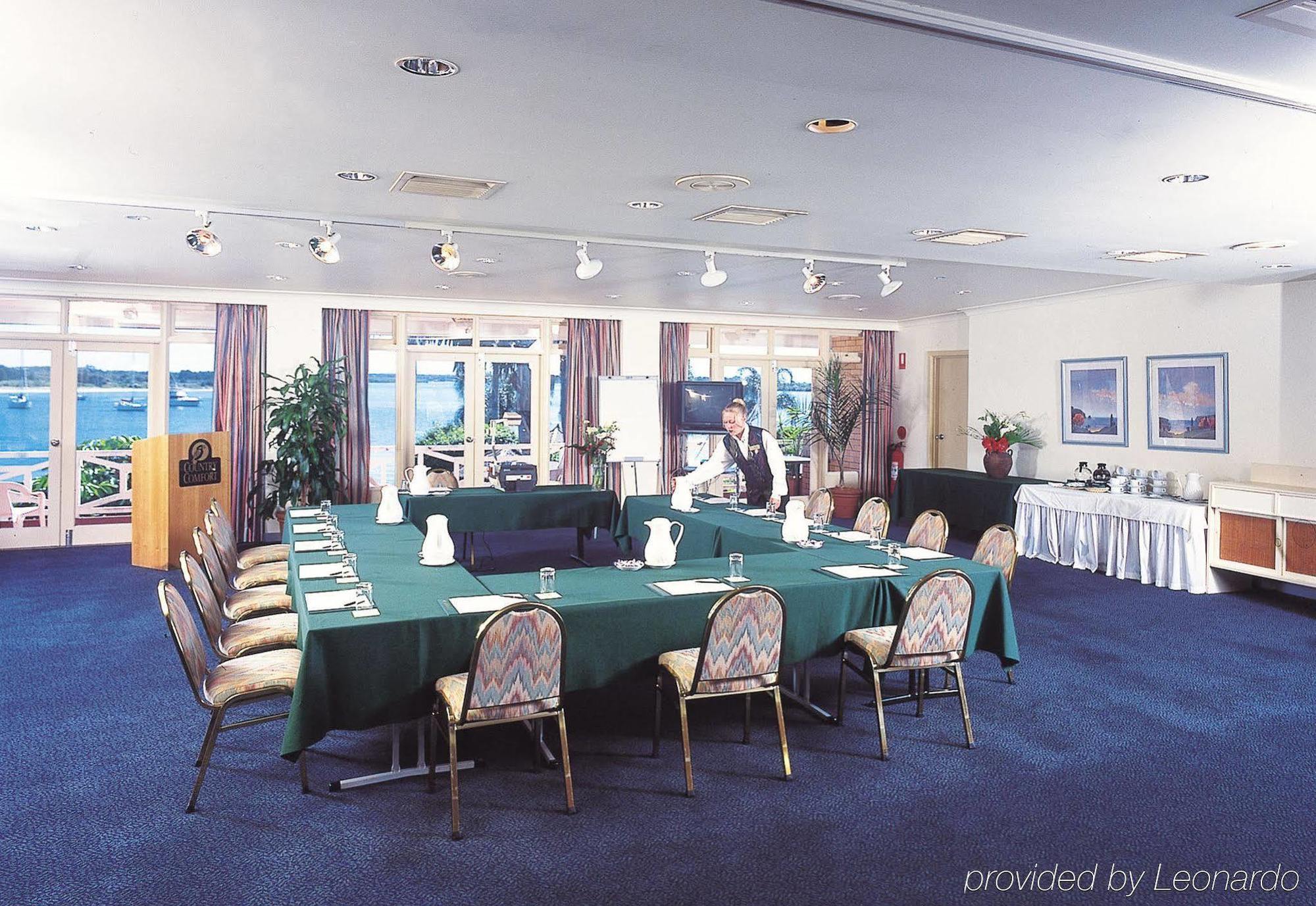 Comfort Resort Waters Edge Port Macquarie Exterior photo